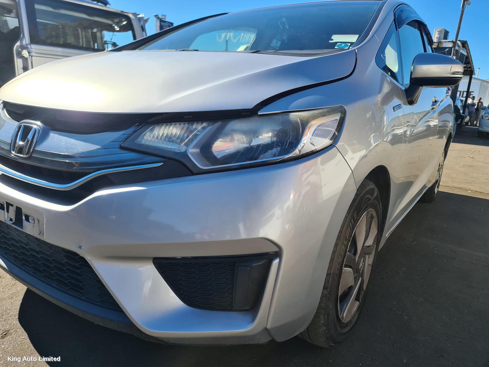 Honda JAZZ 2014 Grille thumbnail 2