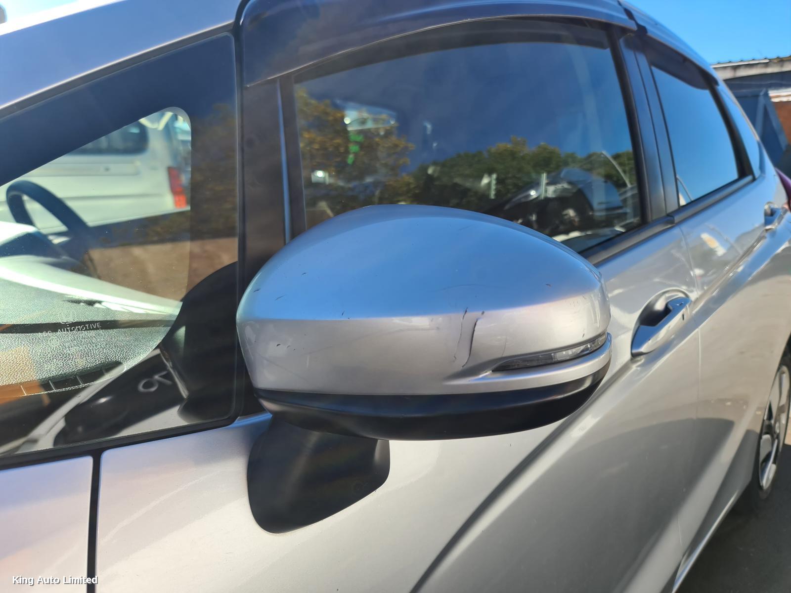 Honda JAZZ 2014 Grille thumbnail 3