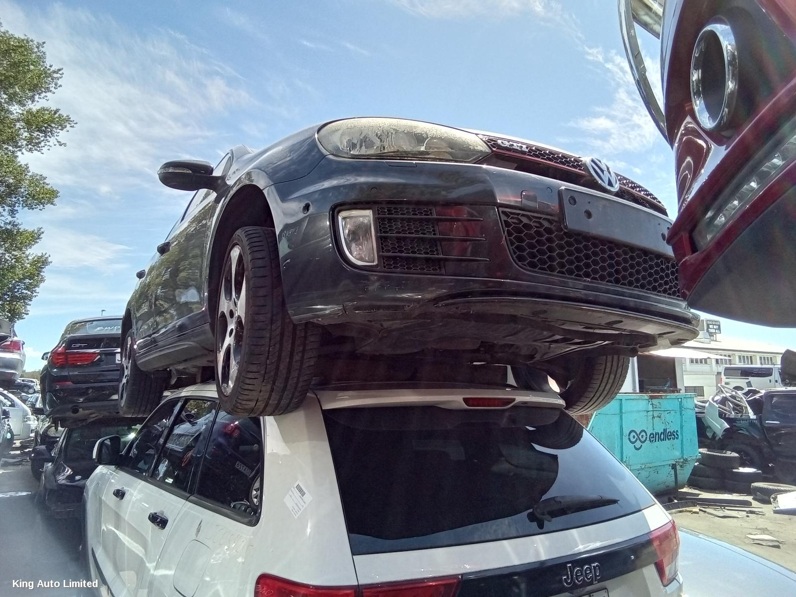Volkswagen - Volkswagen GOLF 2009 Ecu