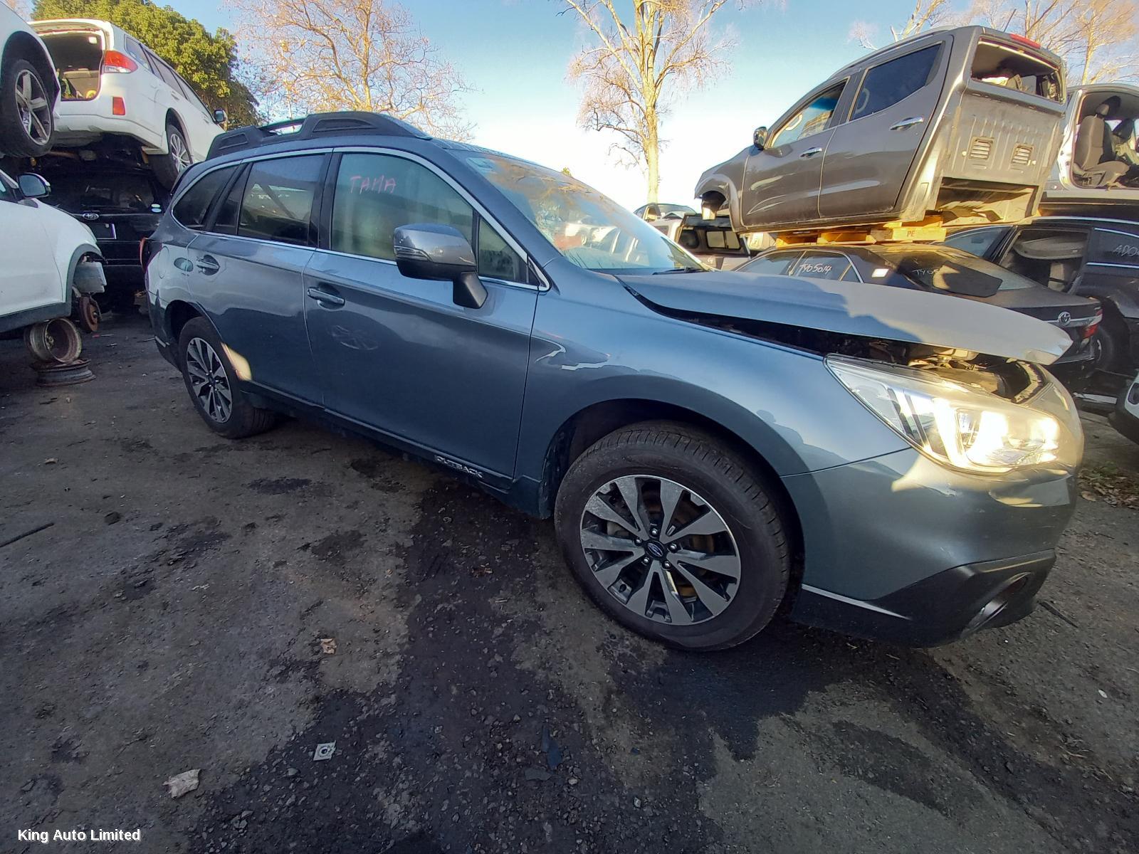 Subaru OUTBACK 2017 Right Rear Door Window thumbnail 3