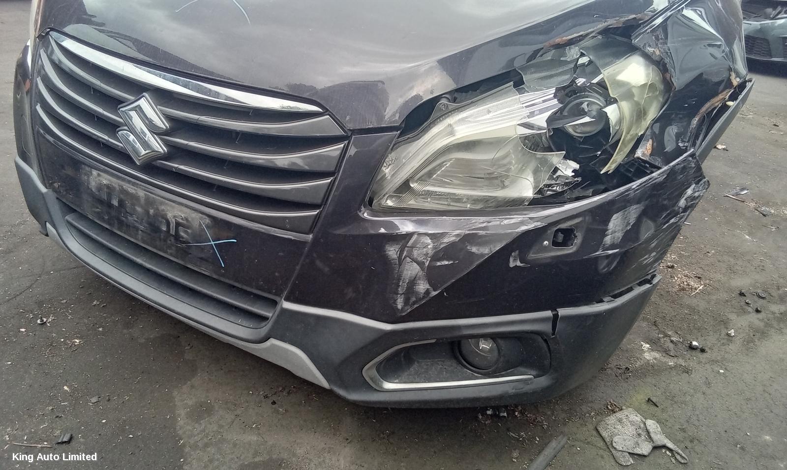 Suzuki S-CROSS 2015 Washer Bottle thumbnail 3