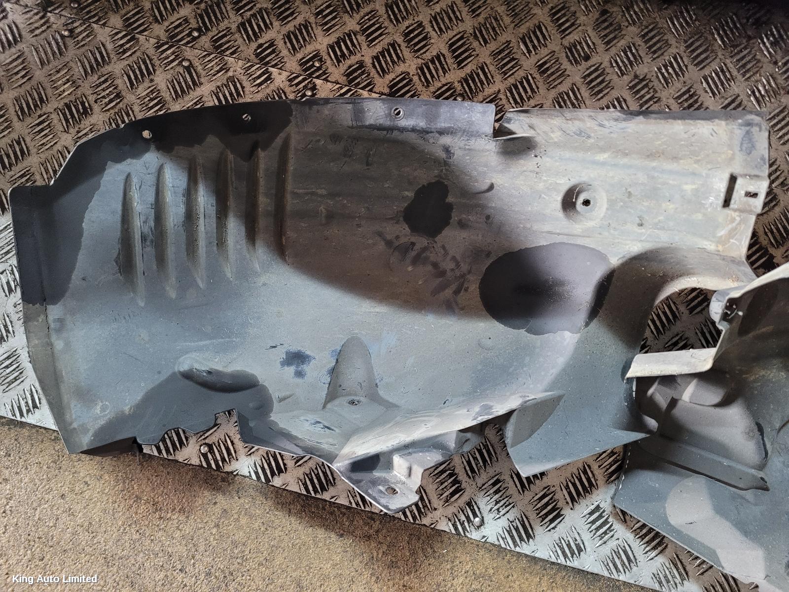 Mercedes-Benz C CLASS 2008 Left Guard Liner thumbnail 2