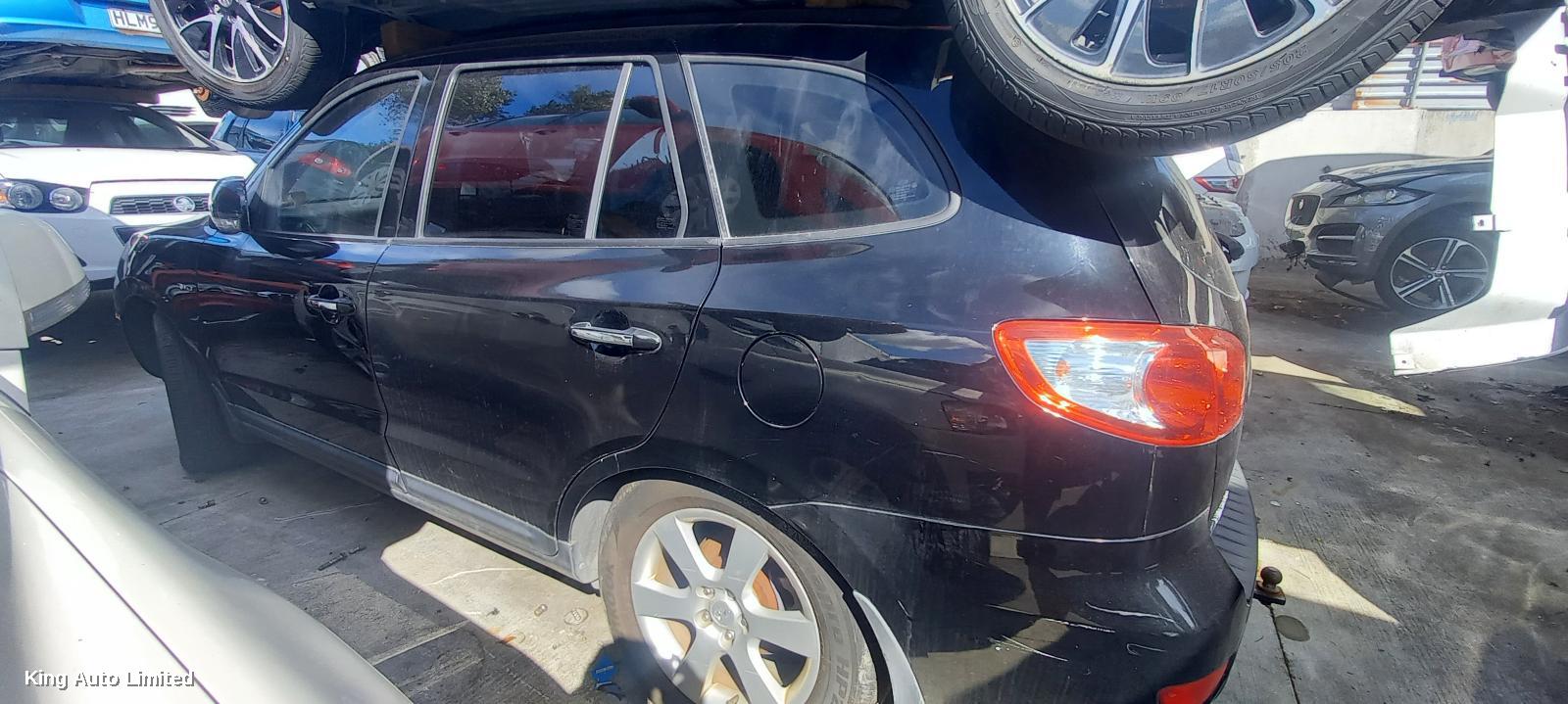 Hyundai SANTA FE 2009 Left Headlamp thumbnail 3