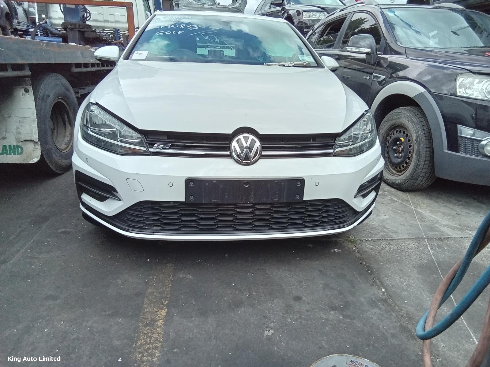 Volkswagen GOLF 2018 F/Bar Reinforc/Brack thumbnail 1