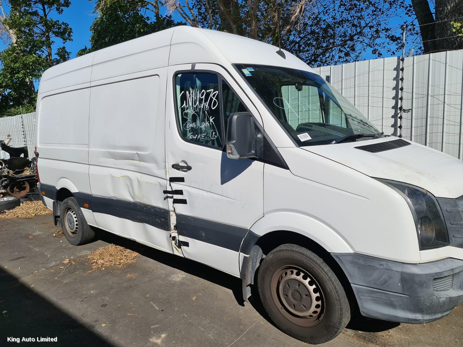 Volkswagen CRAFTER 2012 A/C Compressor thumbnail 3