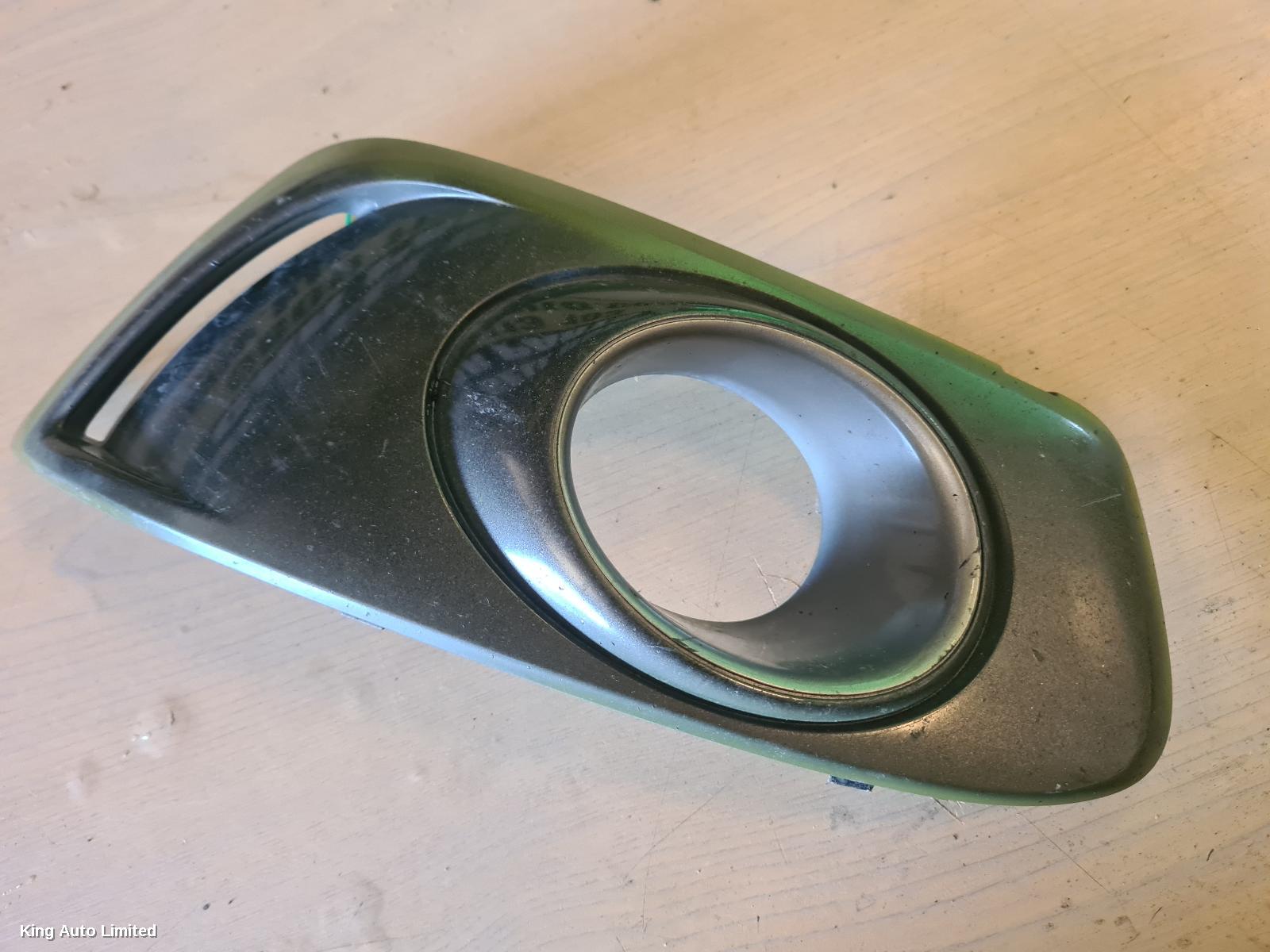 Subaru LIBERTY 2002 Left Indicator/Fog/Side thumbnail 1