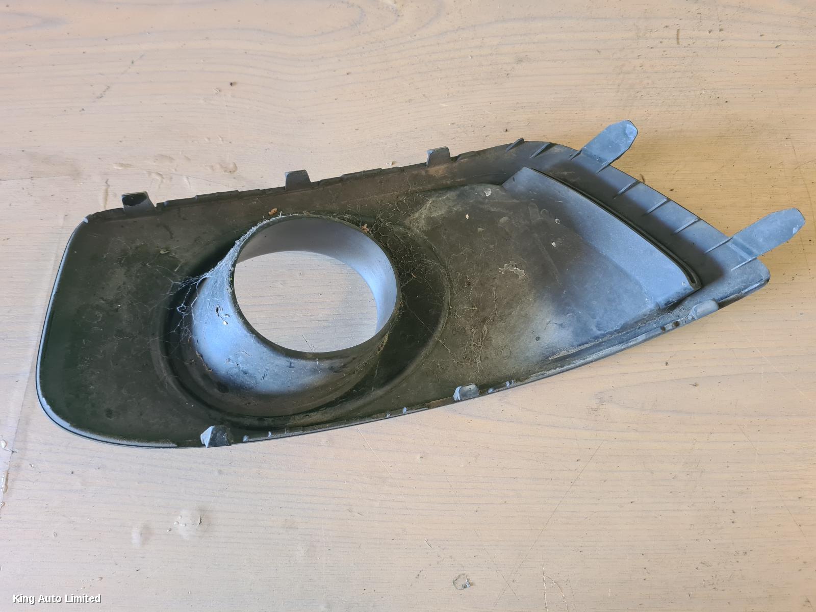 Subaru LIBERTY 2002 Left Indicator/Fog/Side thumbnail 2