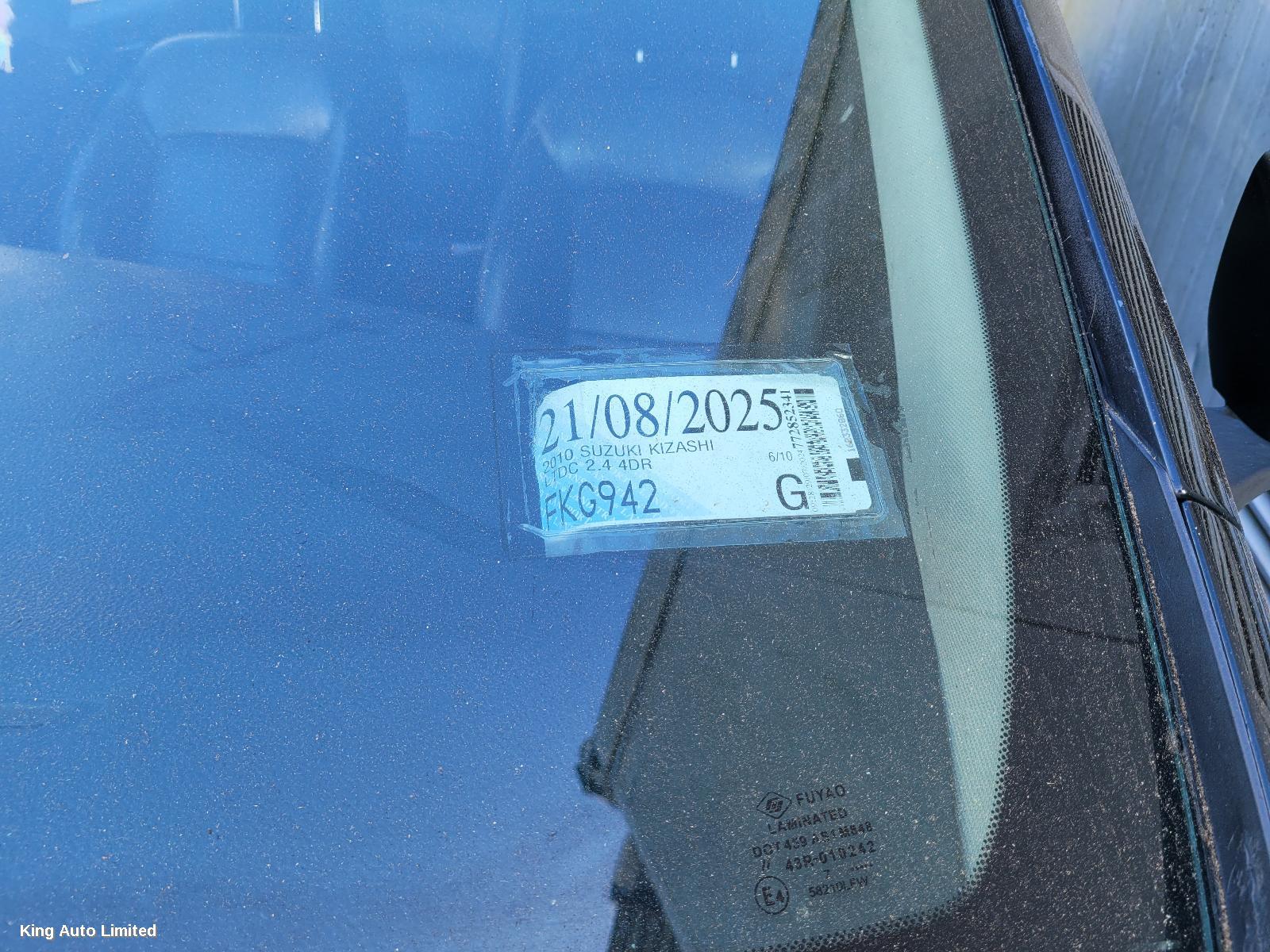 Suzuki KIZASHI 2010 Left Front Door thumbnail 2