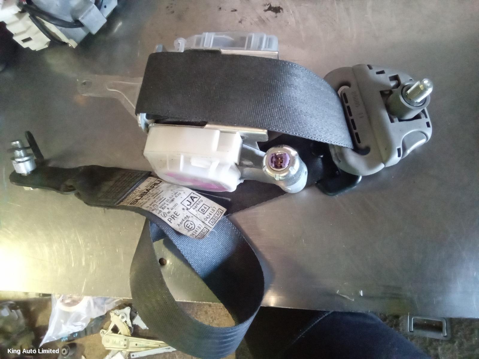 Subaru - Subaru FORESTER 2007 Seatbelt/Stalk