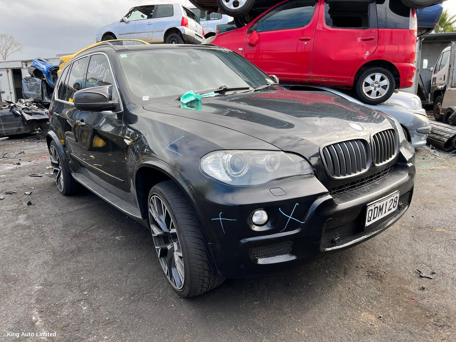 BMW X5 2008 Left Front Door thumbnail 3