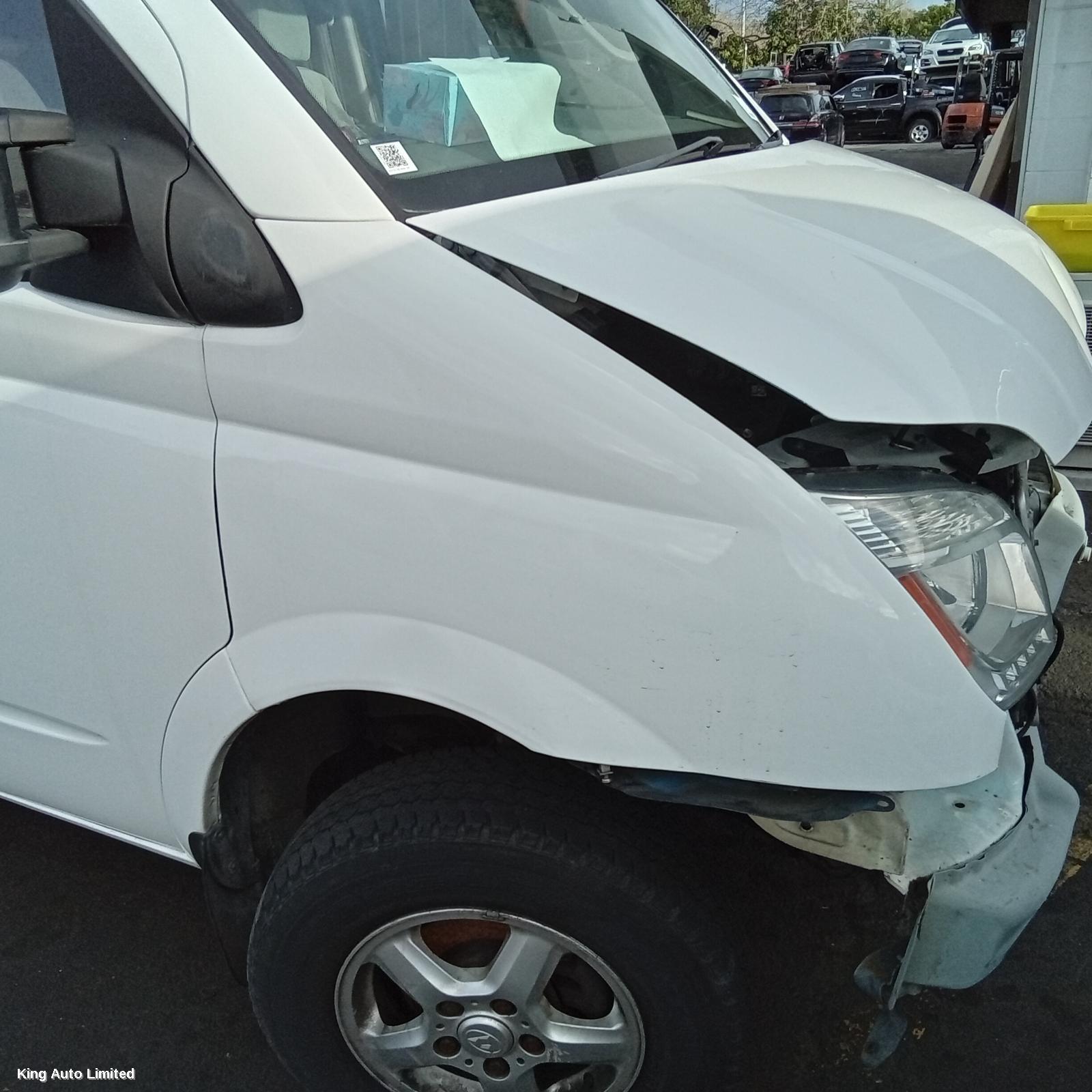 LDV V80 2015 Right Headlamp thumbnail 3