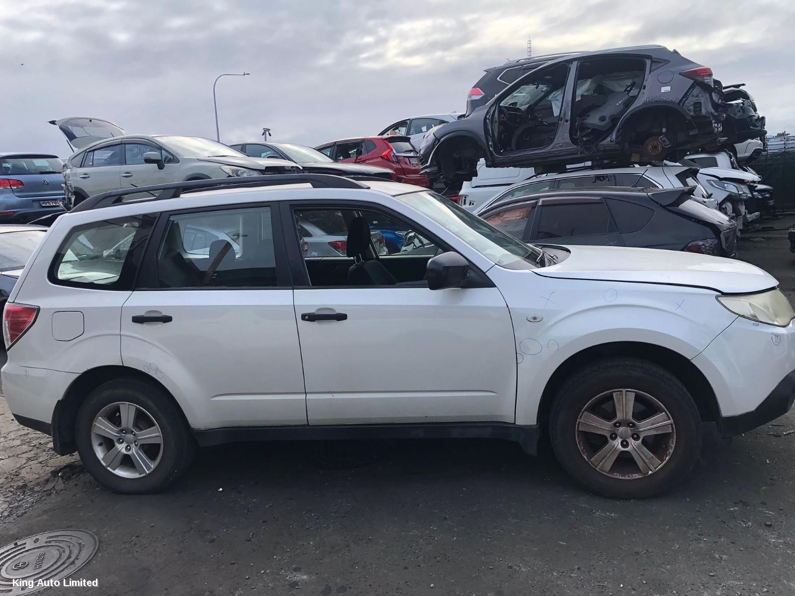 Subaru FORESTER 2012 Left Rear Trailing Arm thumbnail 2