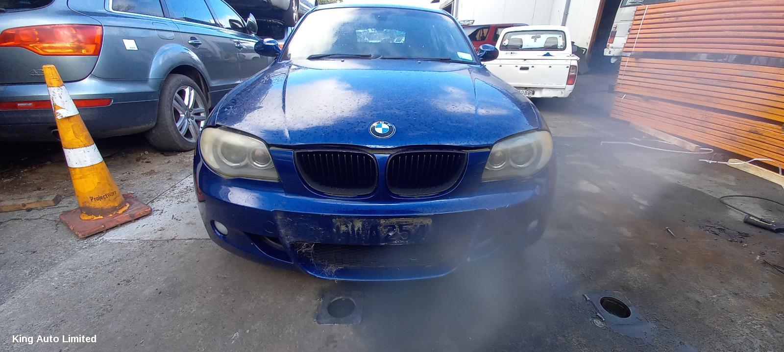 BMW 1 SERIES 2008 Right Taillight thumbnail 2