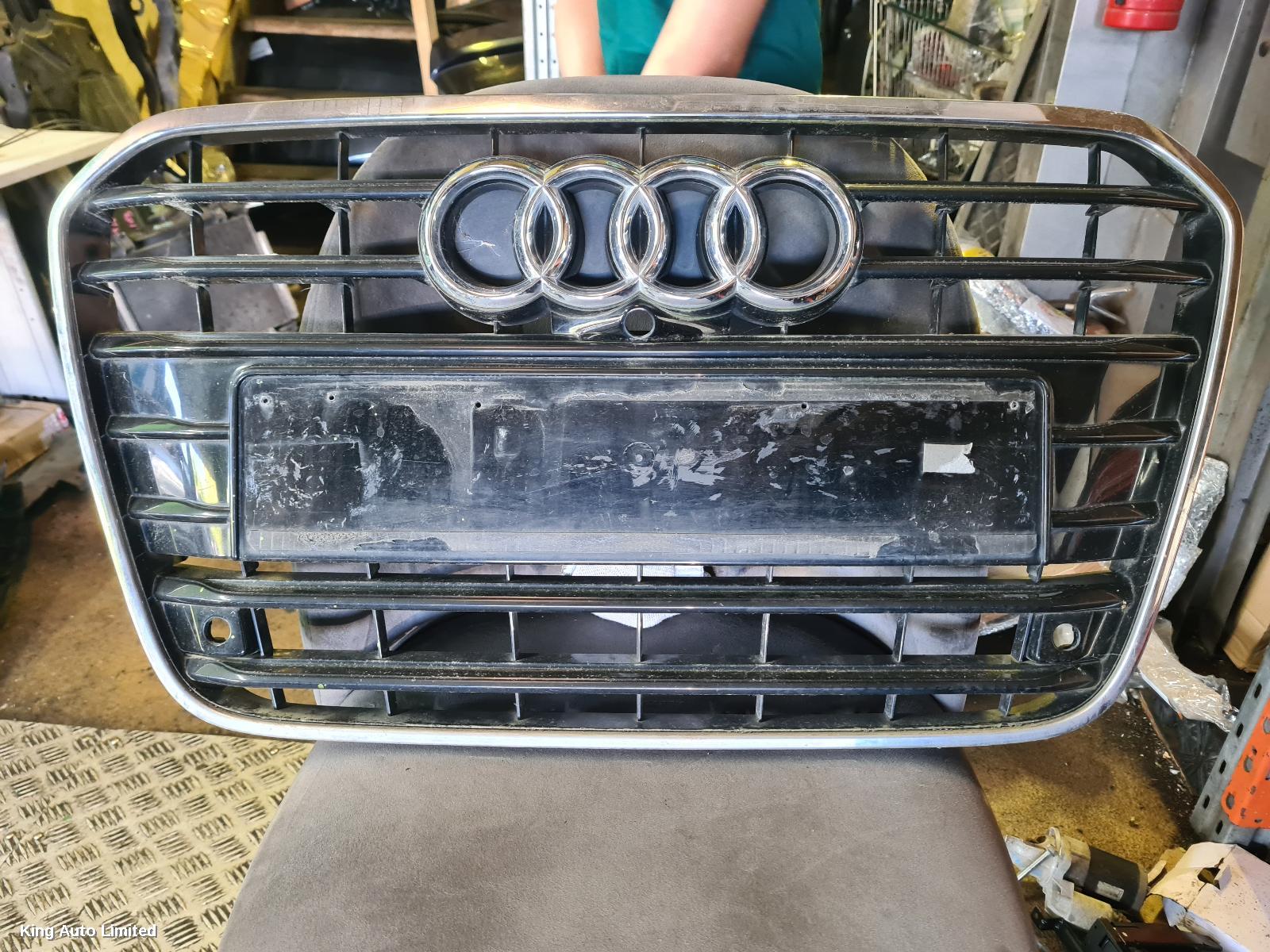 Audi A6 2012 Grille thumbnail 3