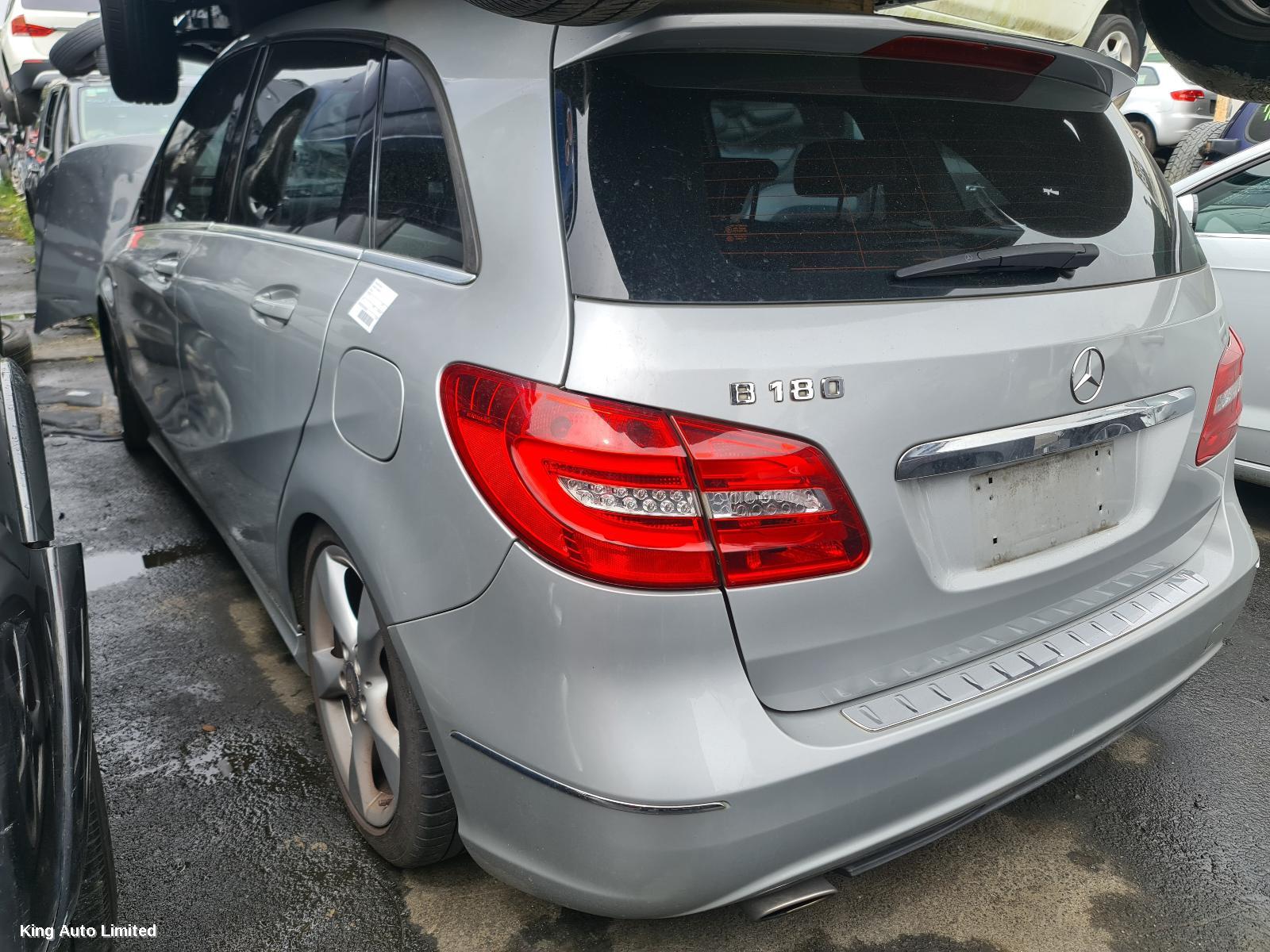 Mercedes-Benz B CLASS 2012 Starter thumbnail 3