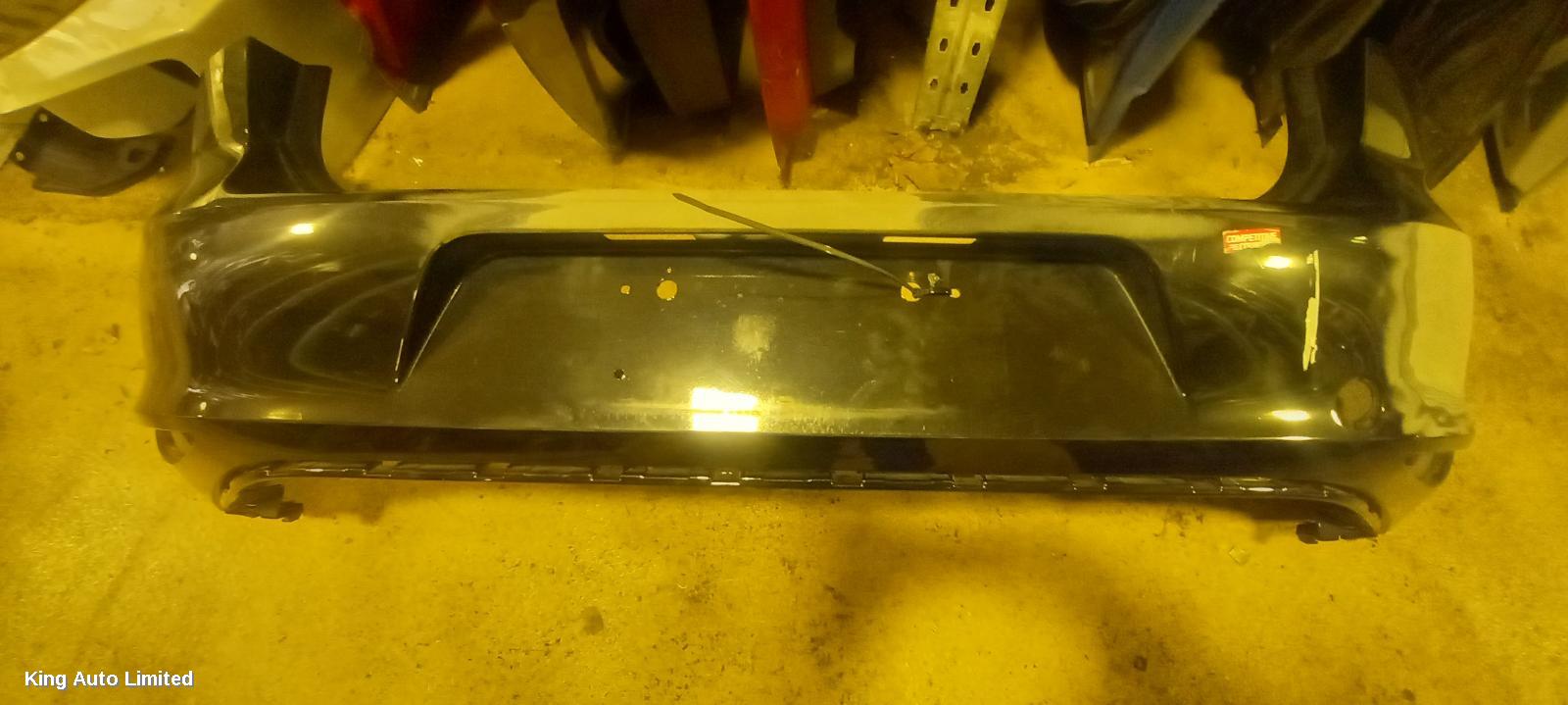 Volkswagen - Volkswagen GOLF 2016 Rear Bumper