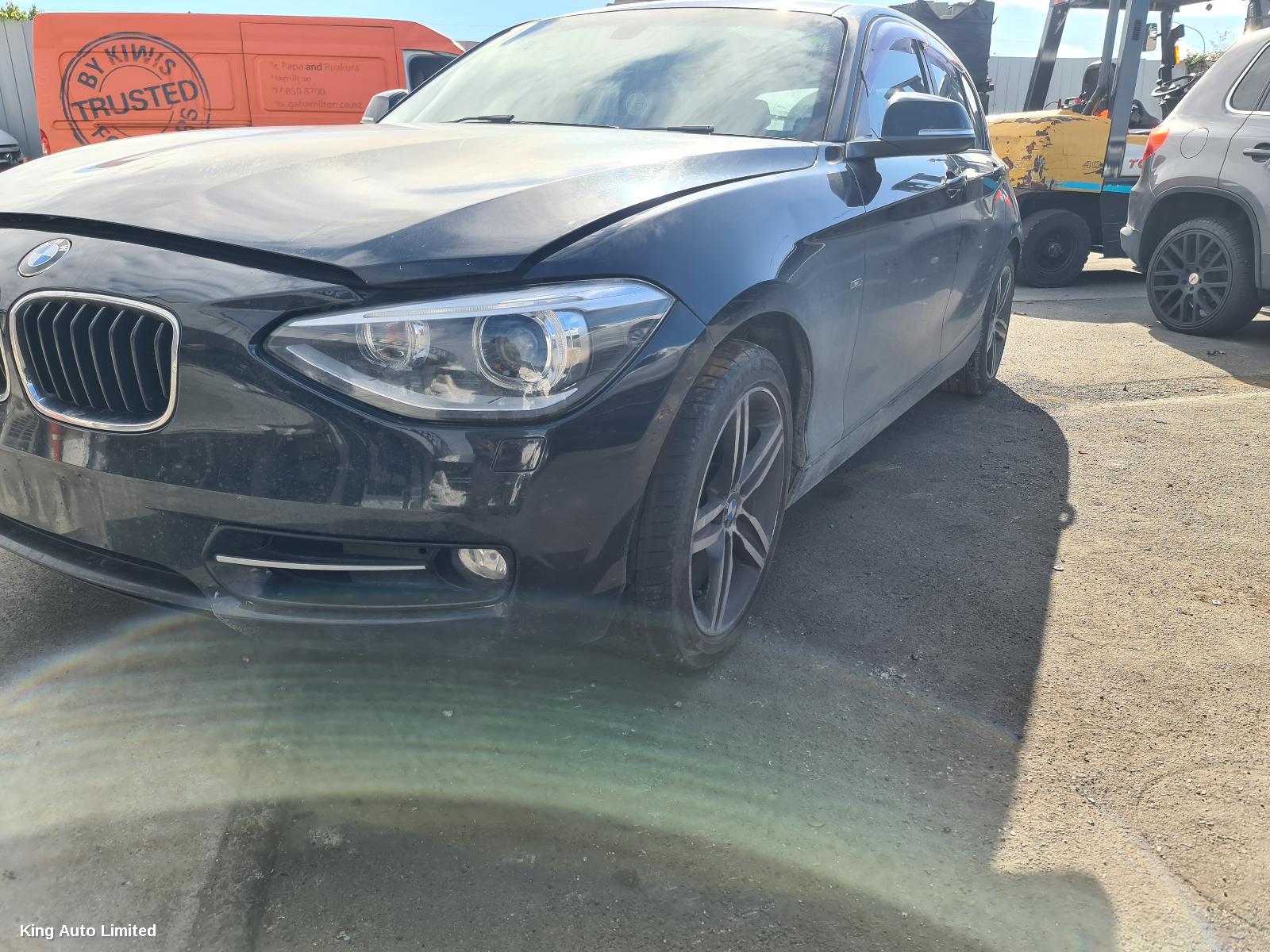 BMW 1 SERIES 2011 Left Front Lower Control Arm thumbnail 2
