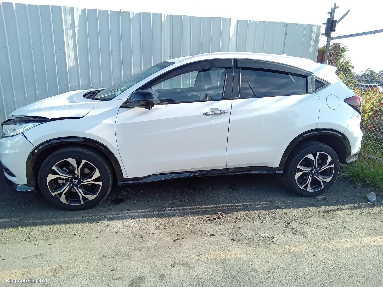 Honda HRV 2021 Rear Garnish thumbnail 3