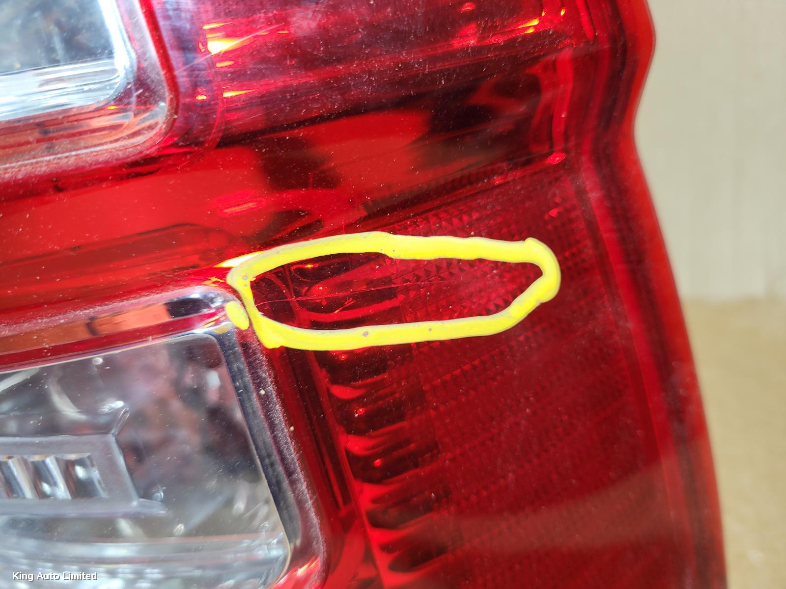 Honda CRV 2010 Right Taillight thumbnail 2