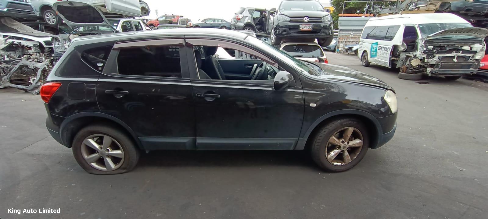 Nissan - Nissan DUALIS 2007 Header Panel