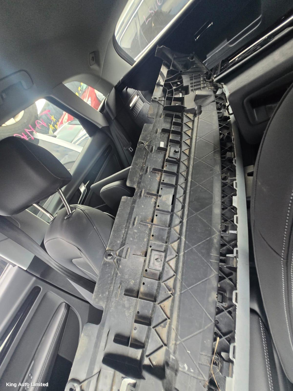 Audi Q5 2024 Right Door Mirror thumbnail 1