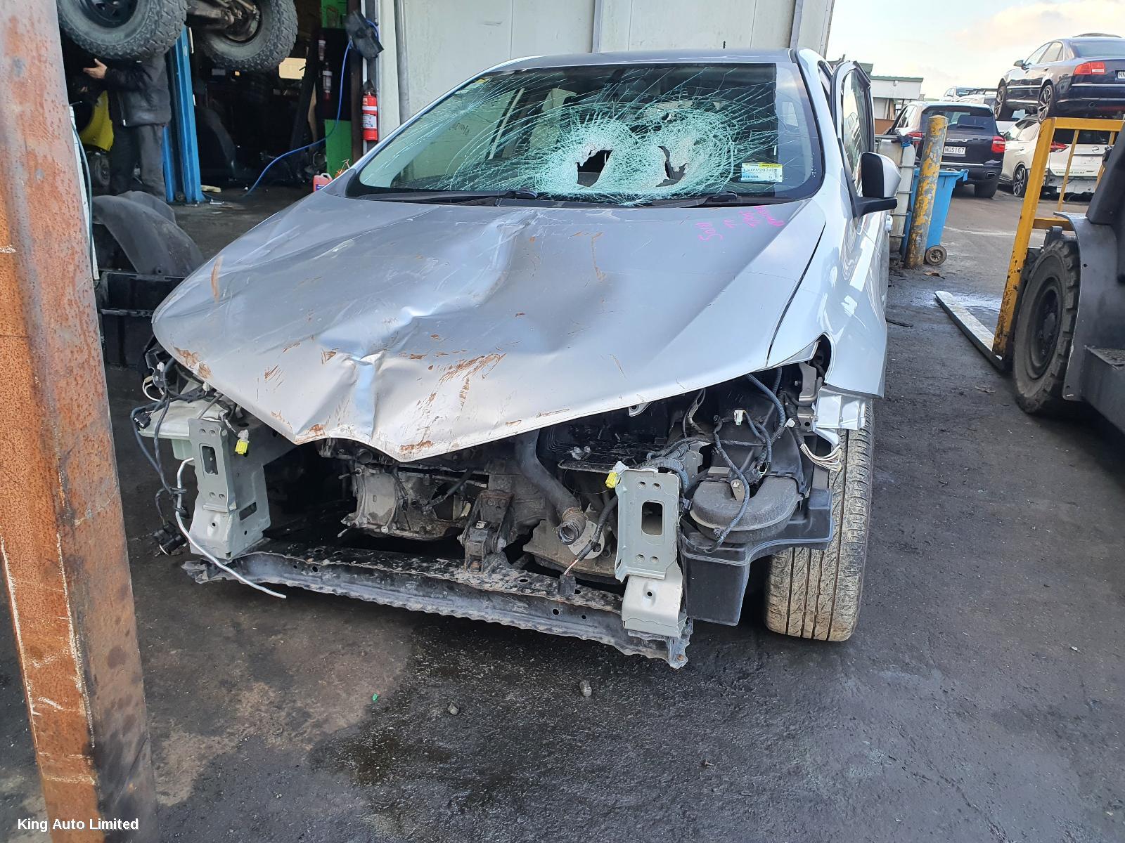 Toyota COROLLA 2014 Left Rear Door/Sliding thumbnail 1