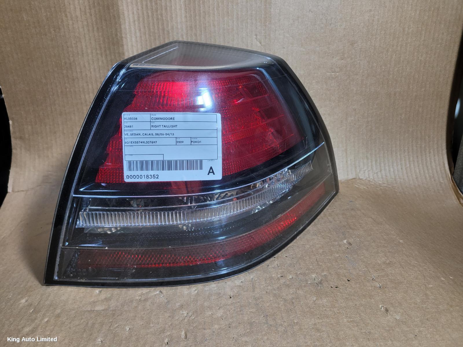 Holden COMMODORE 2009 Right Taillight thumbnail 2