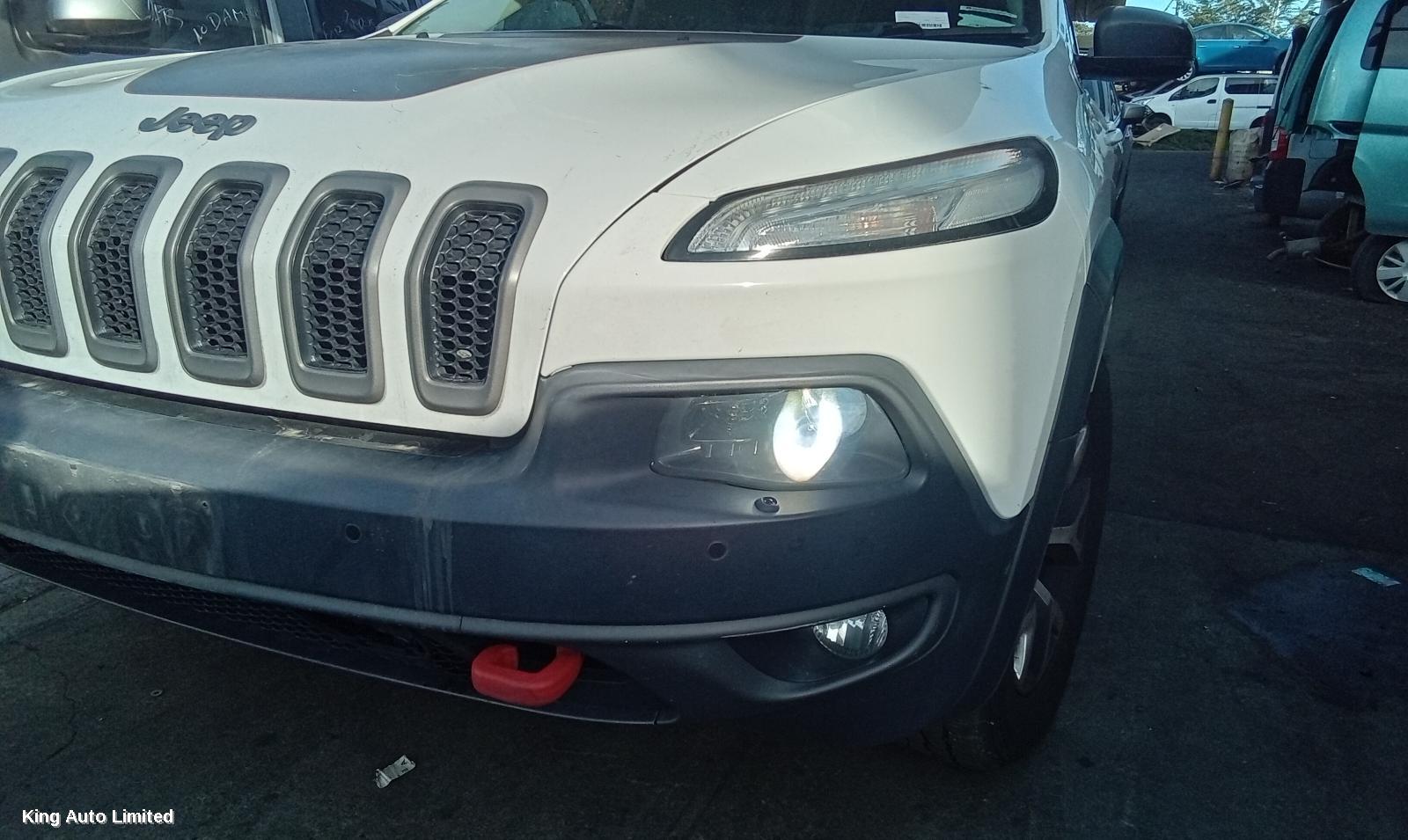Jeep CHEROKEE 2014 Bonnet thumbnail 3