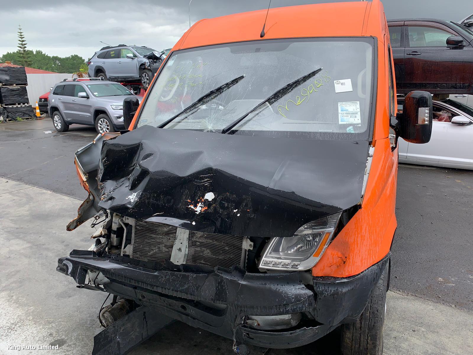 LDV V80 2016 Towbar thumbnail 2
