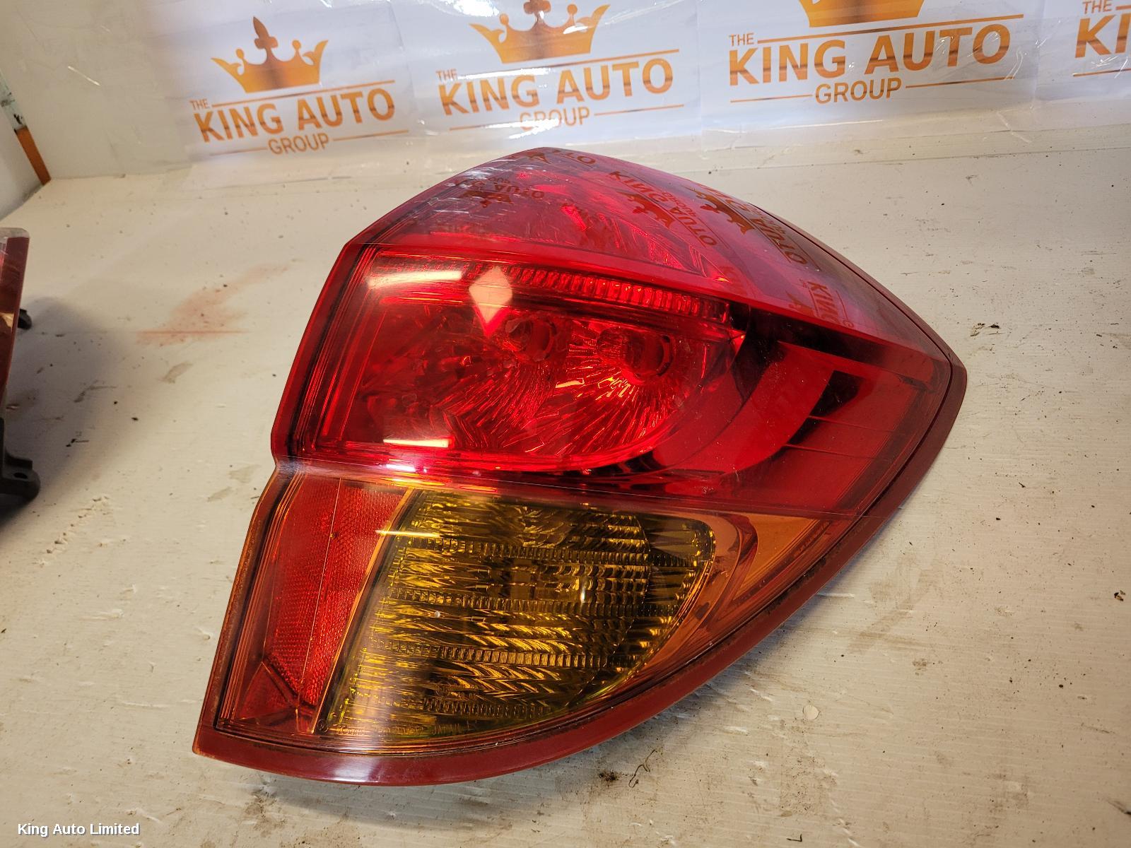 Subaru LIBERTY 2004 Right Taillight thumbnail 1
