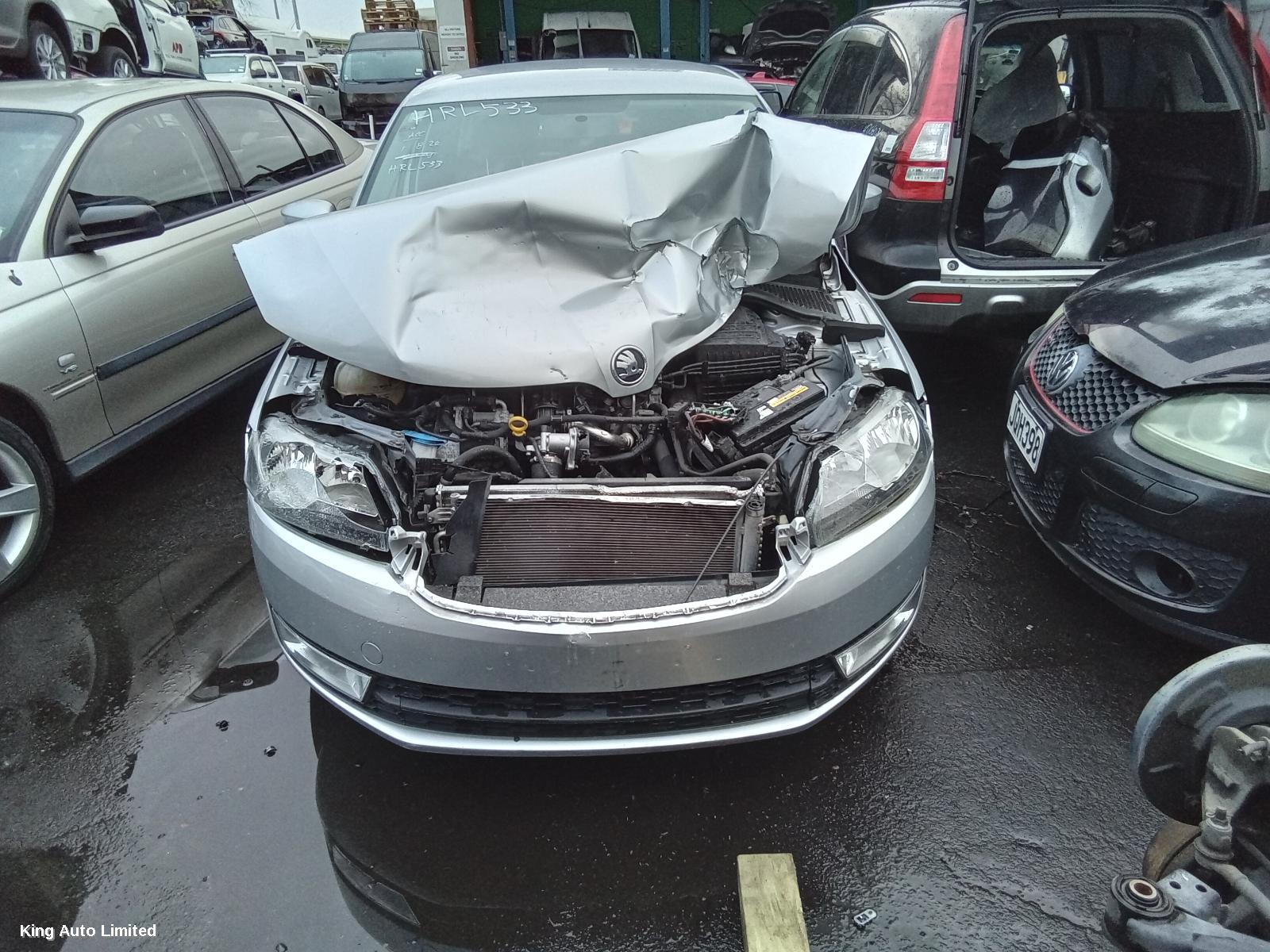 Skoda RAPID 2014 Left Taillight thumbnail 1
