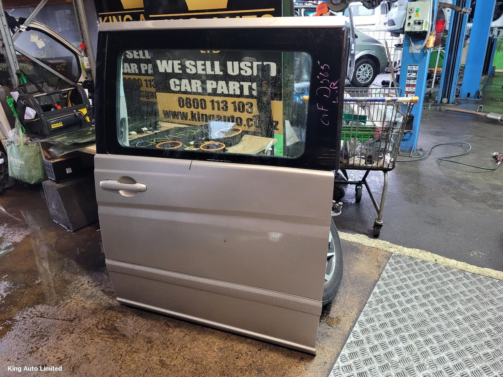 Mercedes-Benz VIANO 2005 Left Rear Door/Sliding thumbnail 1