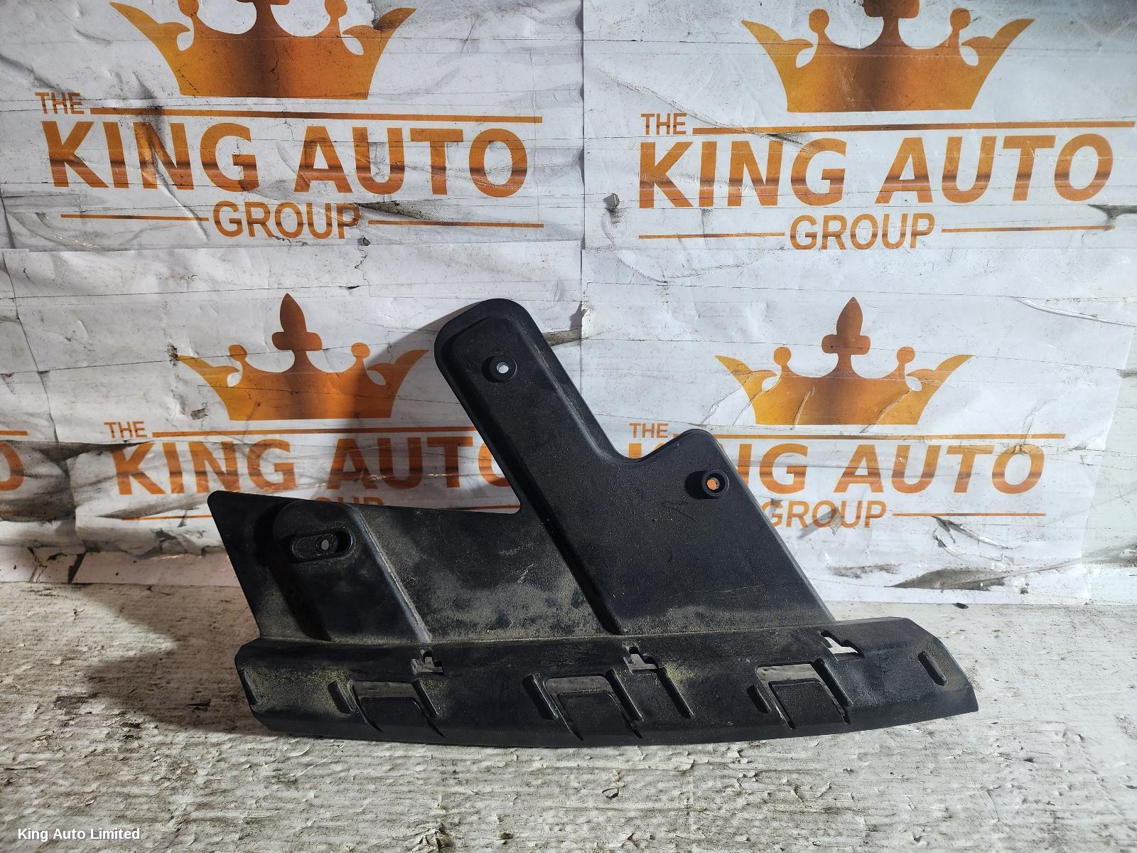 Volkswagen - Volkswagen POLO 2014 Right Taillight
