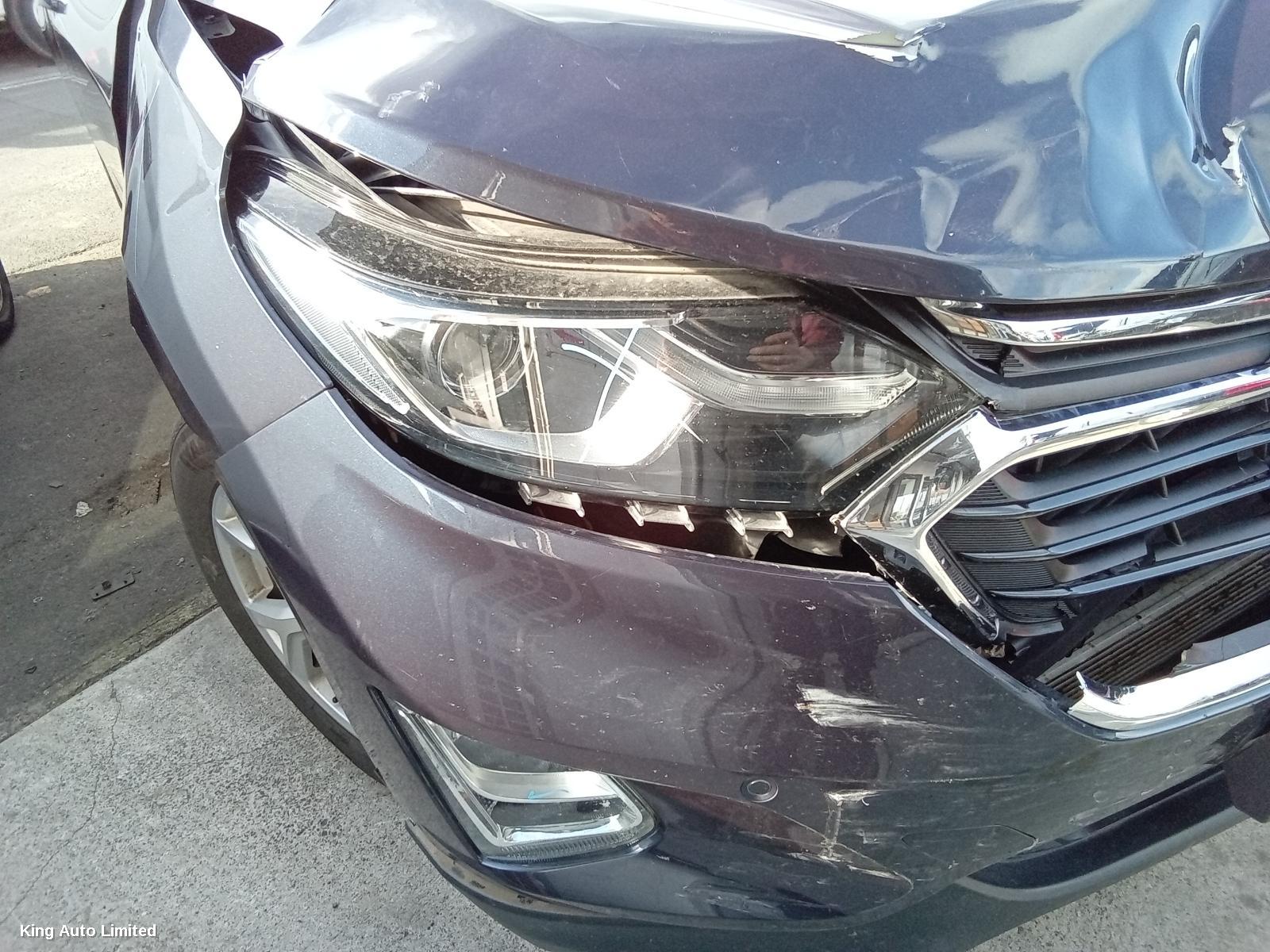 Holden EQUINOX 2017 Right Front Door thumbnail 2