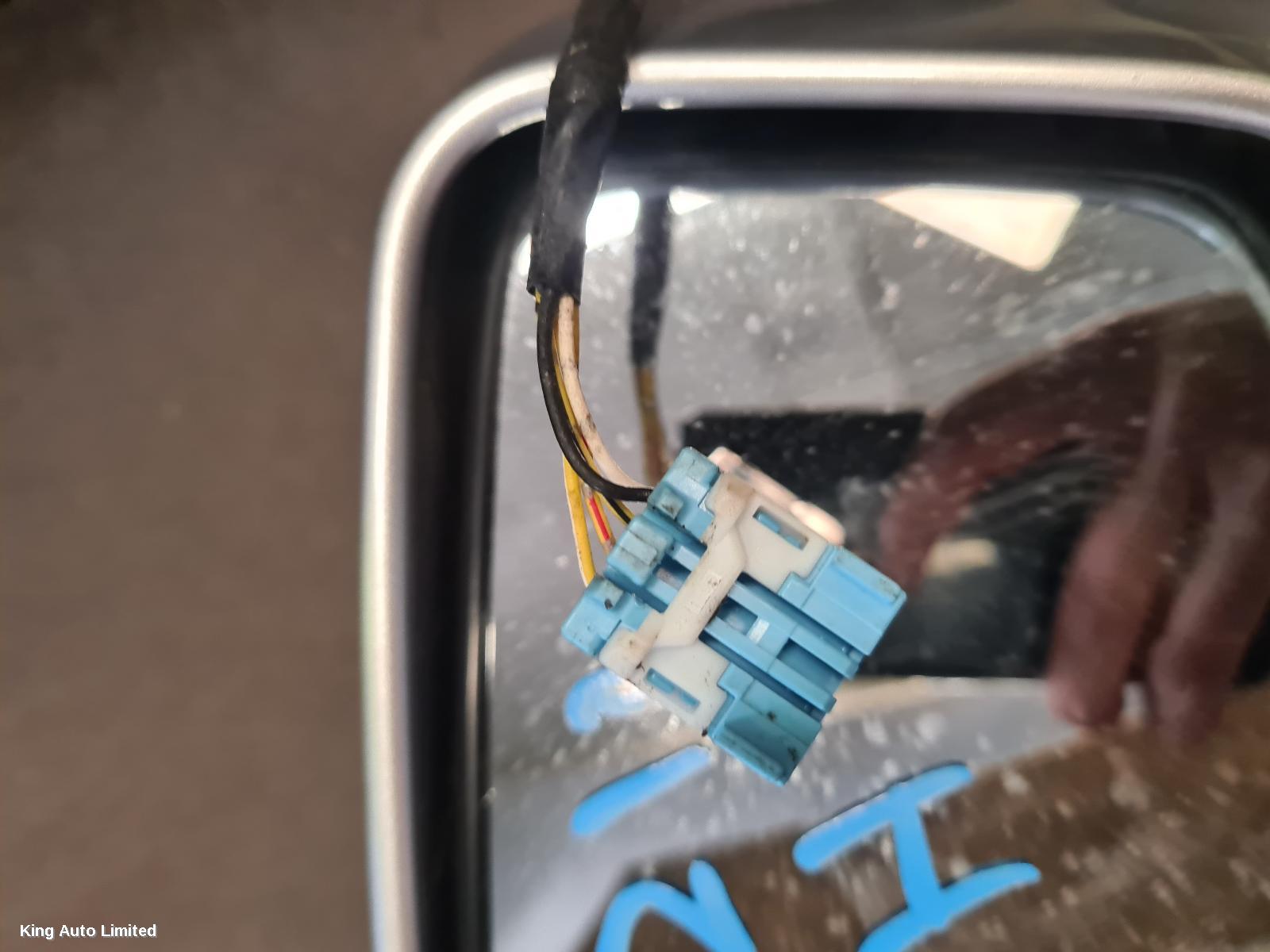 Honda CIVIC 2005 Left Door Mirror thumbnail 2