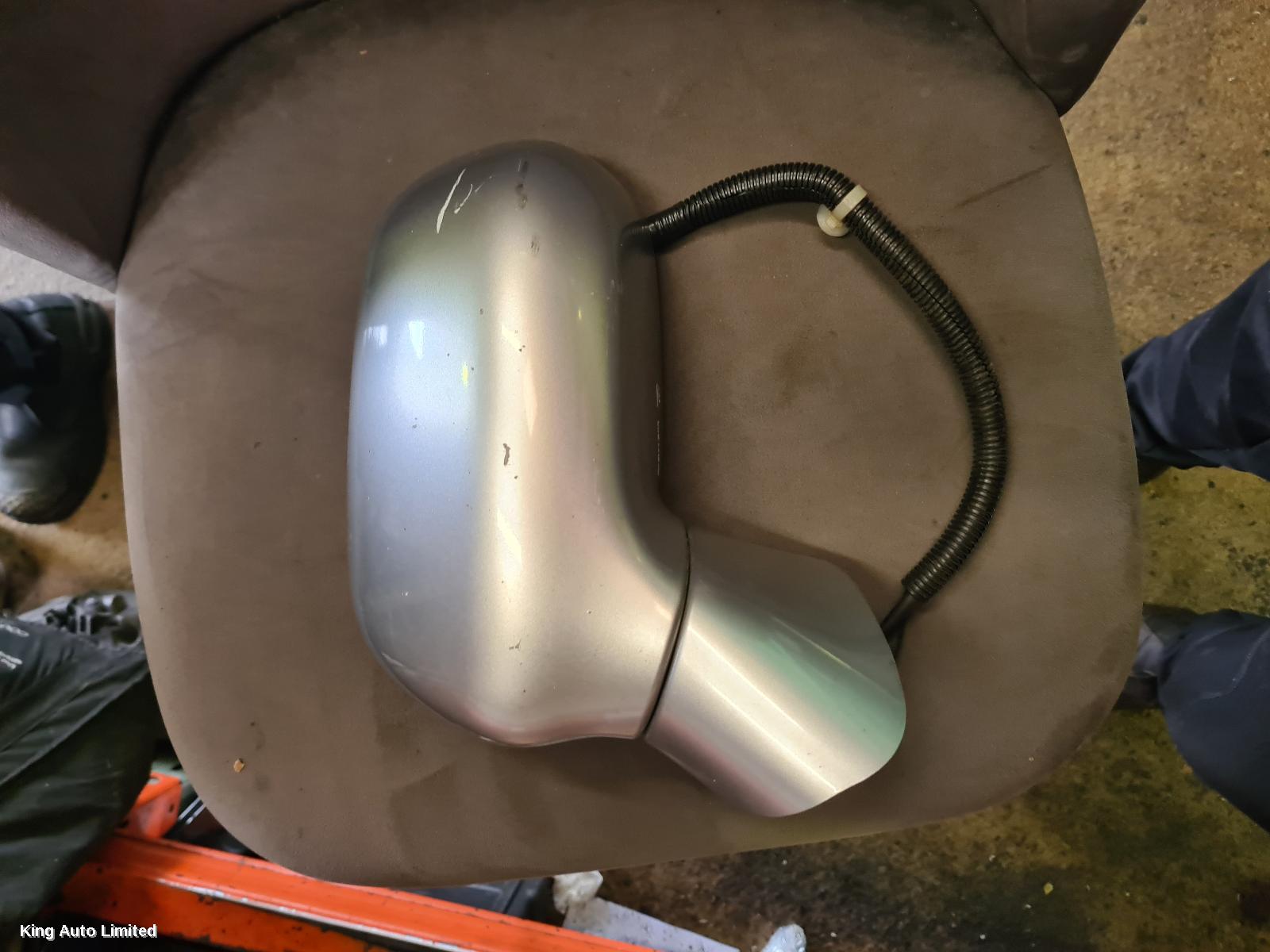 Honda CIVIC 2005 Left Door Mirror thumbnail 3