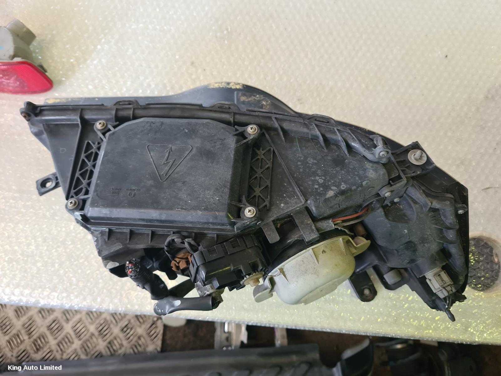 Subaru LIBERTY 2005 Left Headlamp thumbnail 2