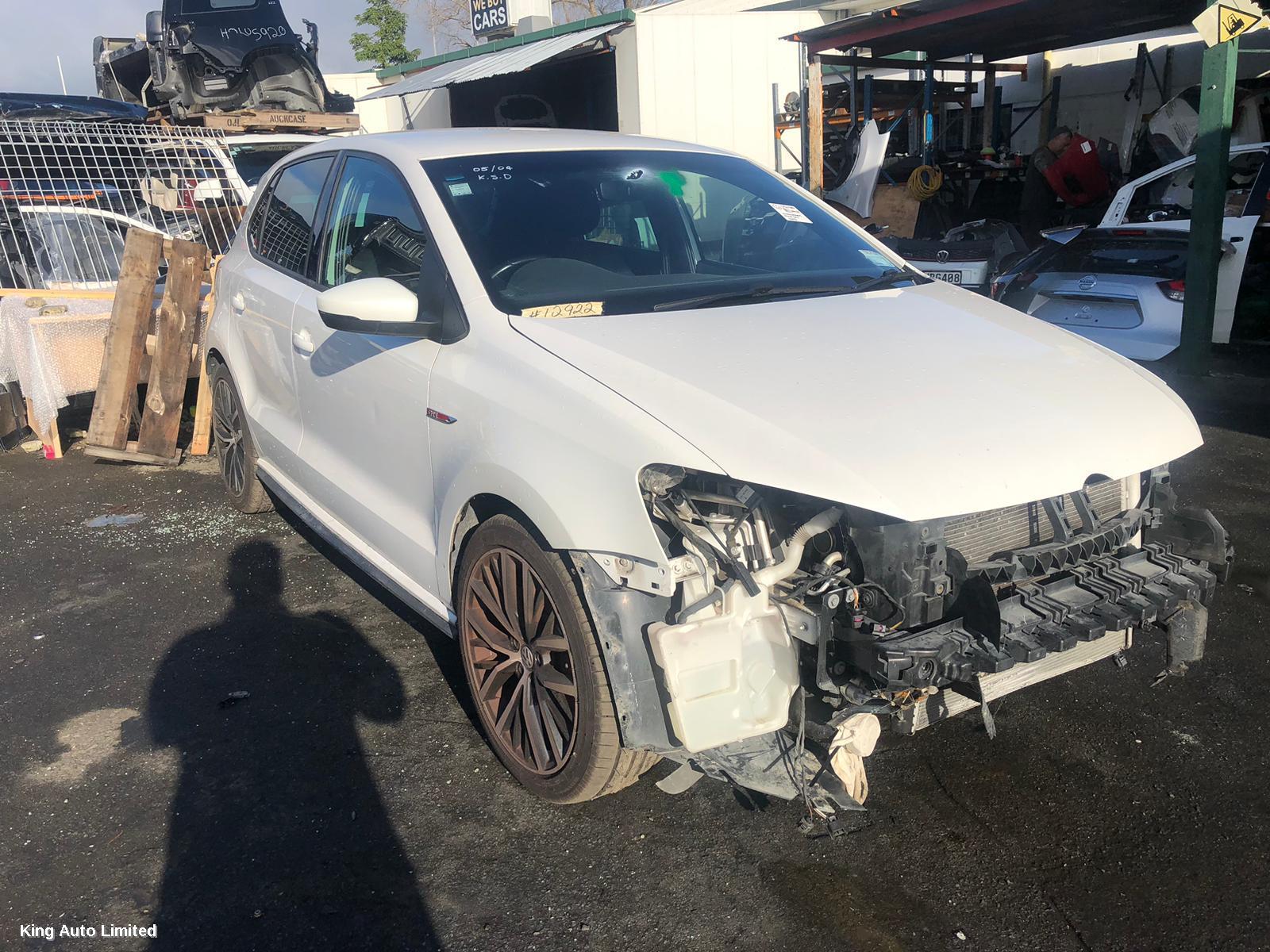 Volkswagen POLO 2015 Left Rear Door/Sliding thumbnail 2