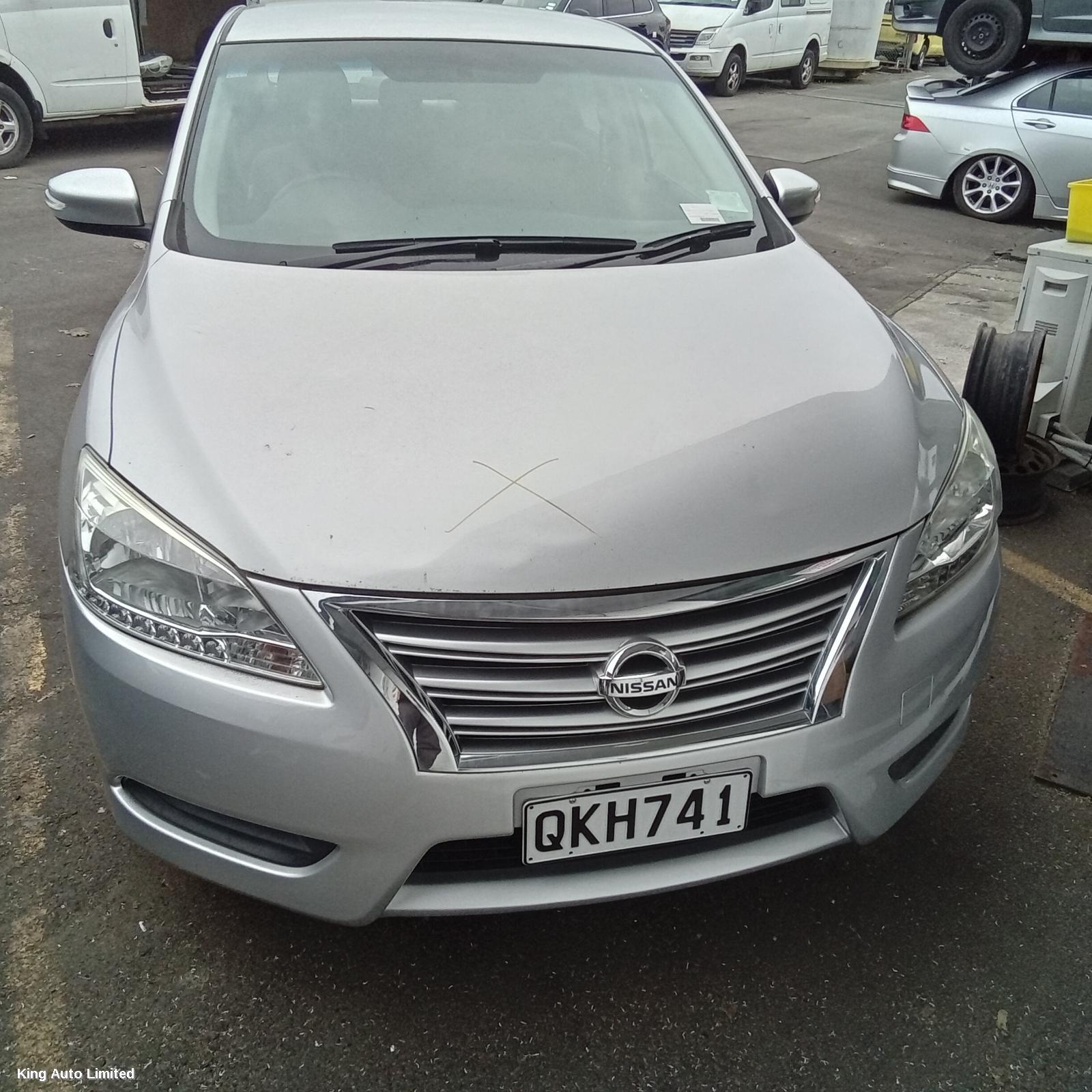 Nissan PULSAR 2015 Right Headlamp thumbnail 1