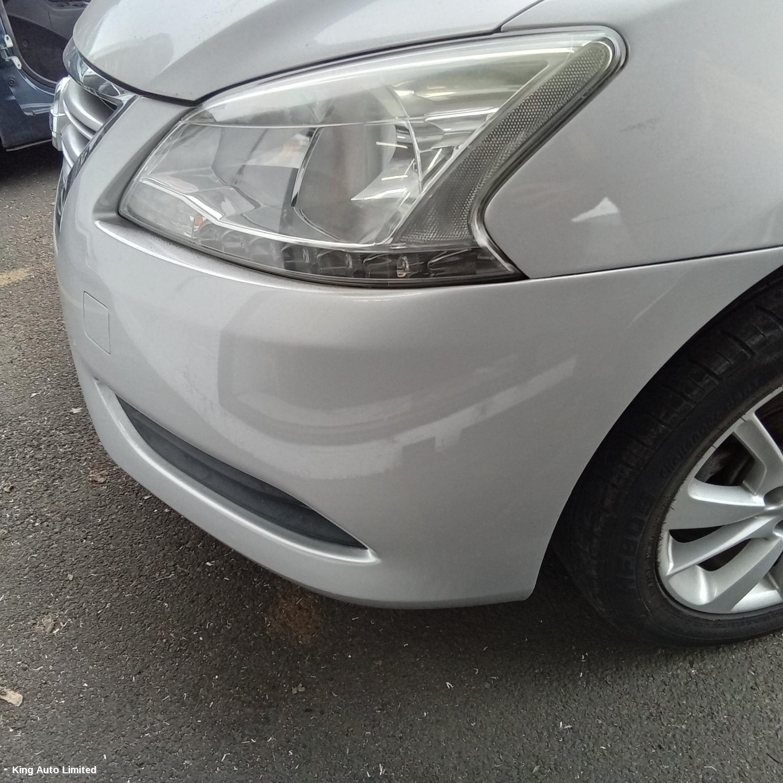 Nissan PULSAR 2015 Right Headlamp thumbnail 3