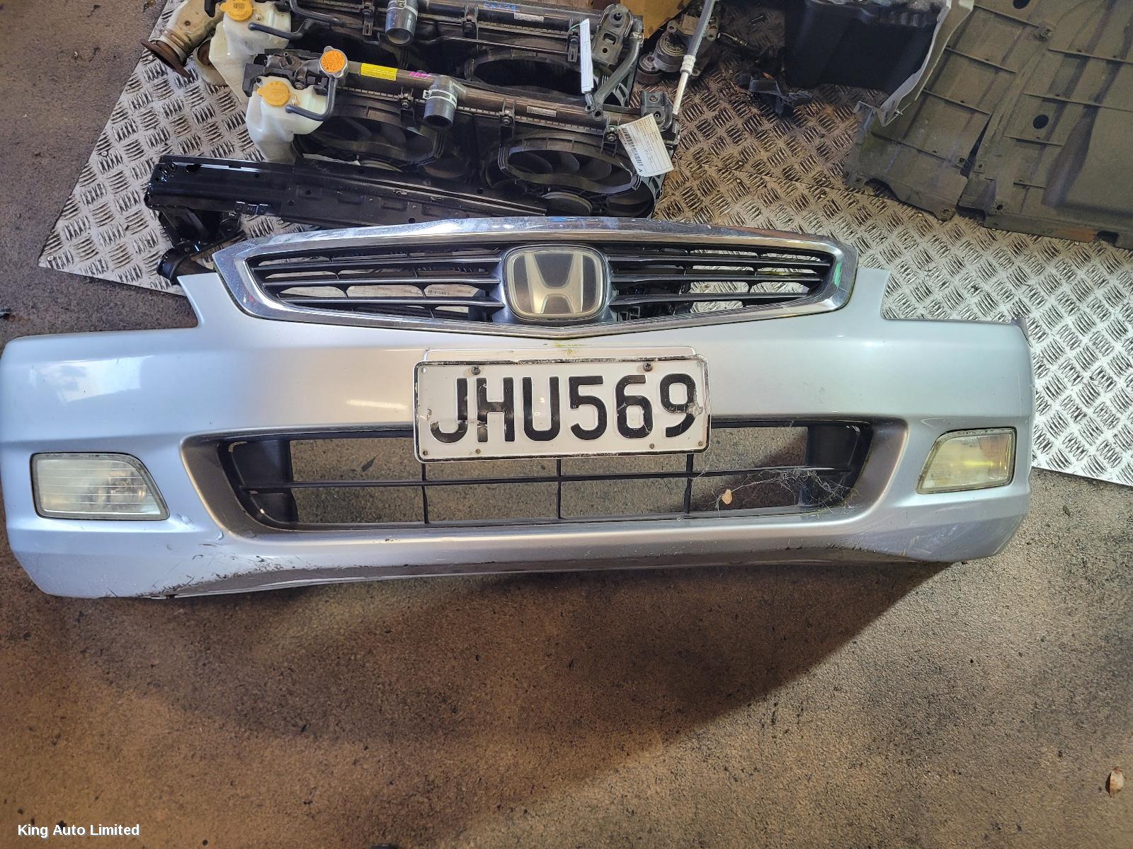Honda - Honda INSPIRE 2004 Front Bumper
