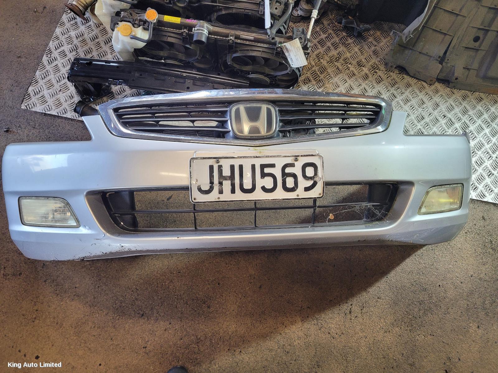 Honda INSPIRE 2004 Front Bumper thumbnail 2