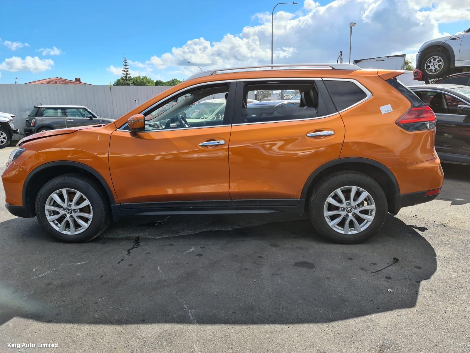 Nissan XTRAIL 2017 Right Guard Liner thumbnail 3
