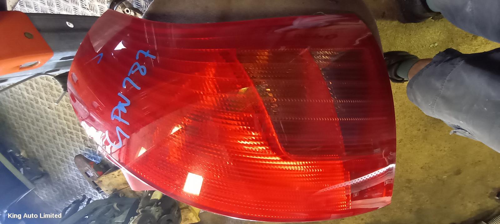 Suzuki SWIFT 2004 Right Taillight thumbnail 1