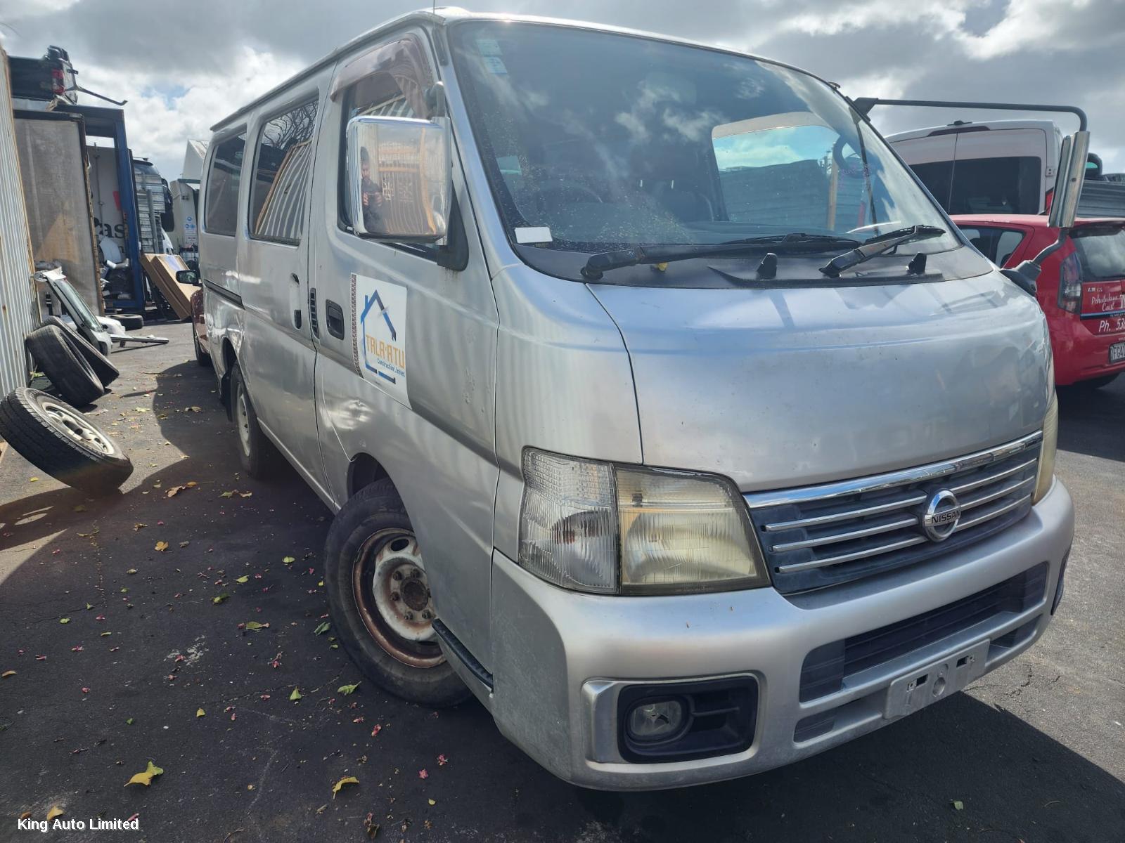 Nissan URVAN 2002 Right Headlamp thumbnail 3
