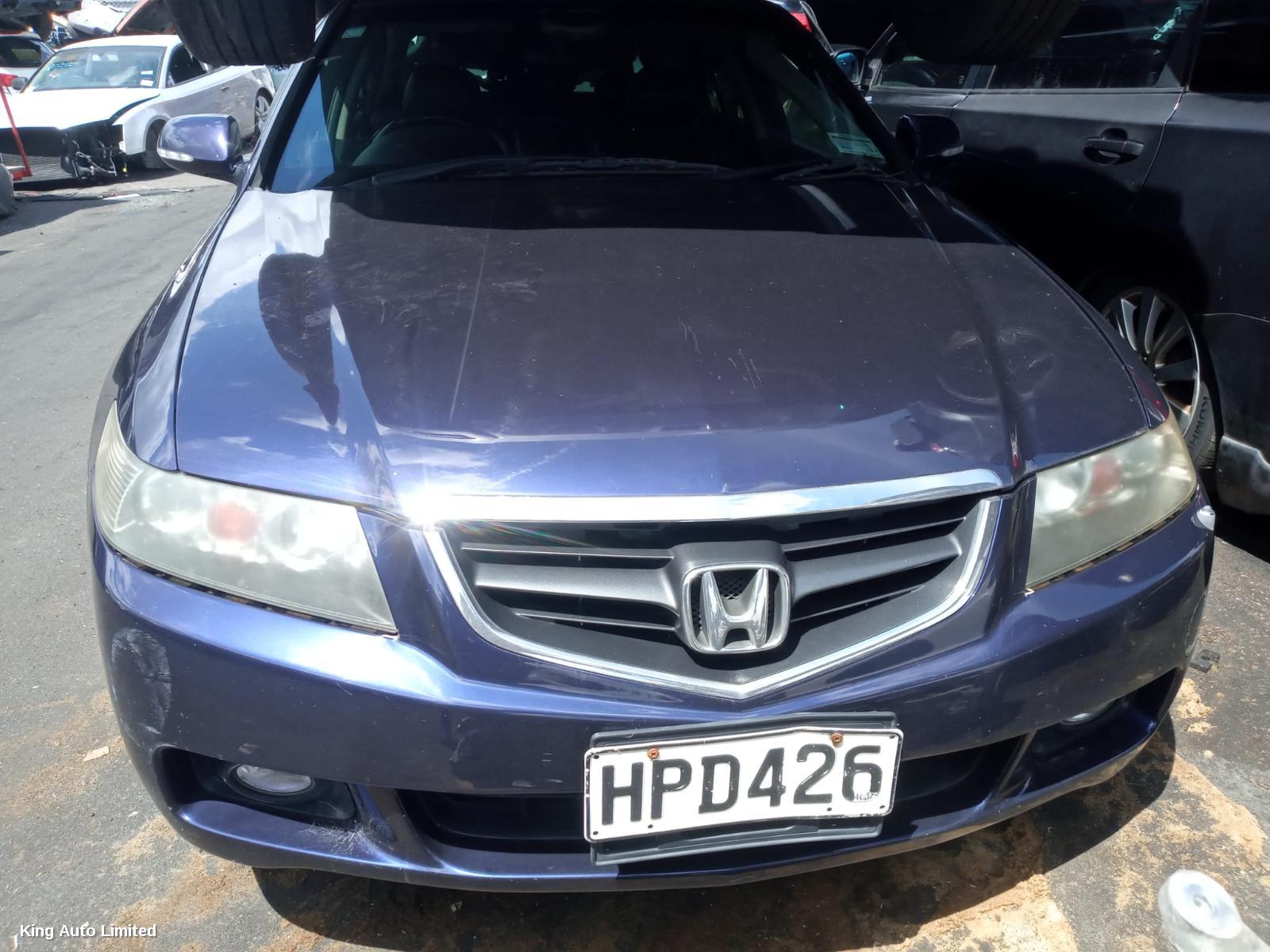 Honda - Honda ACCORD 2004 Grille