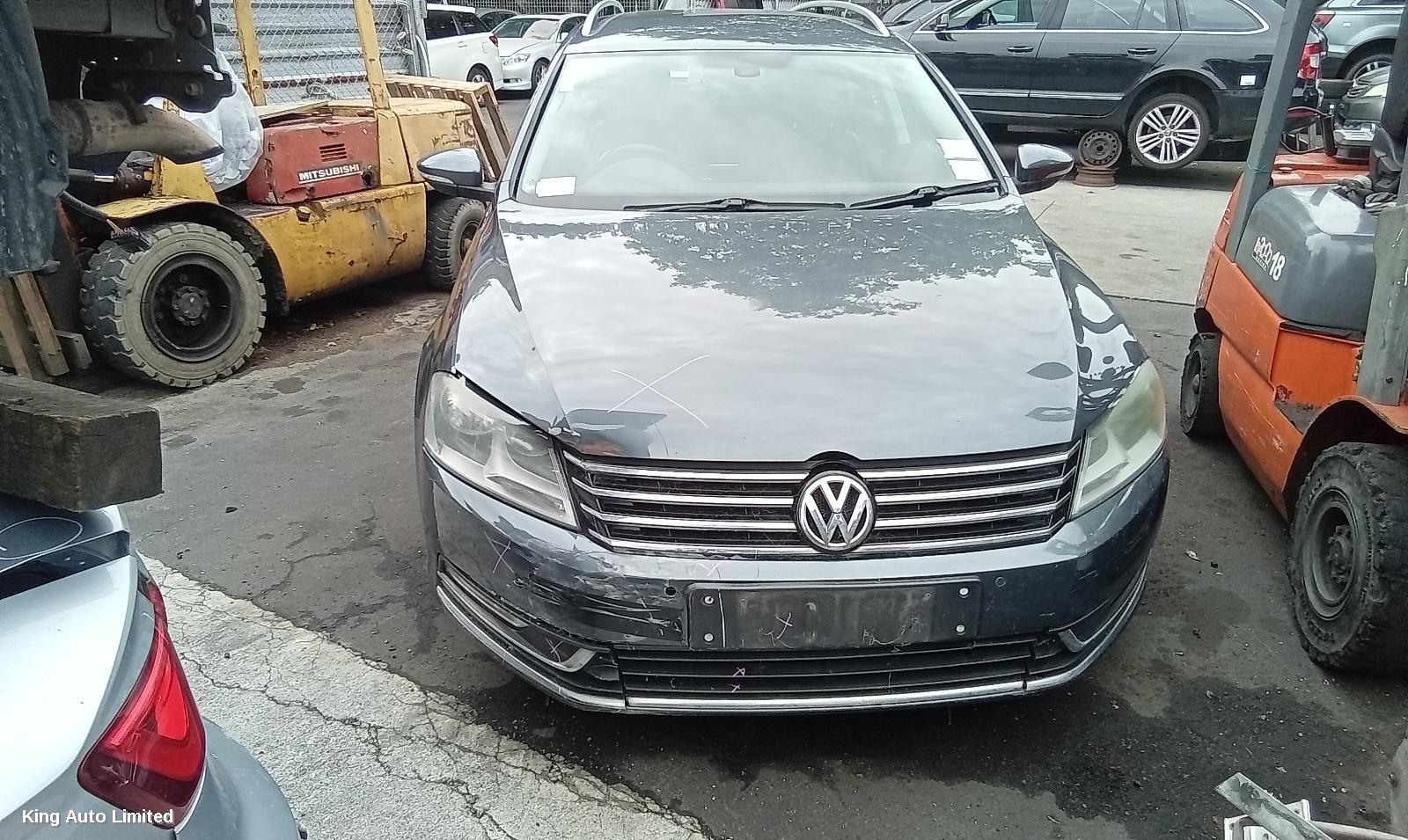 Volkswagen - Volkswagen PASSAT 2012 Pwr Dr Wind Switch