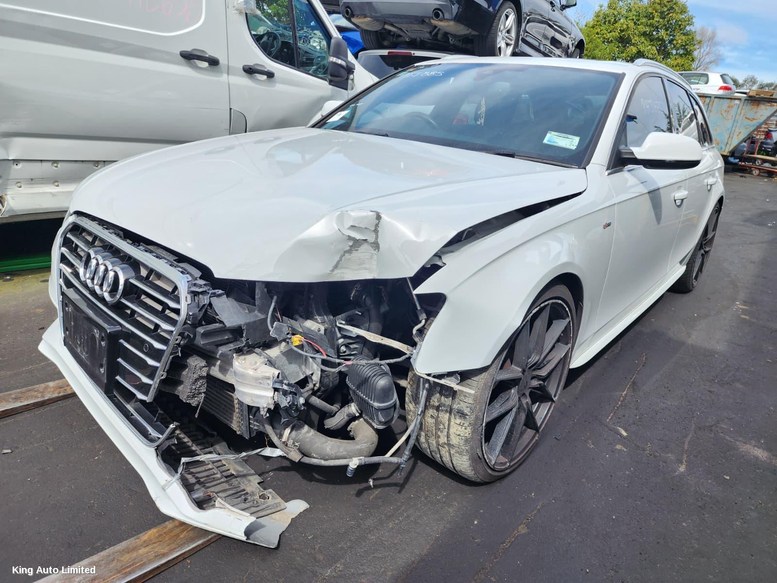 Audi A4 2015 Right Headlamp thumbnail 3