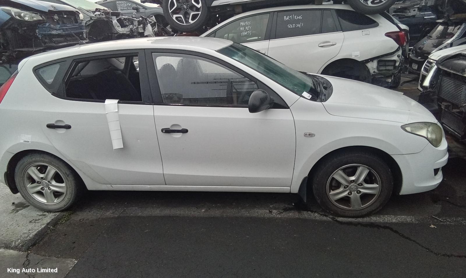 Hyundai I30 2010 Left Front Door thumbnail 2