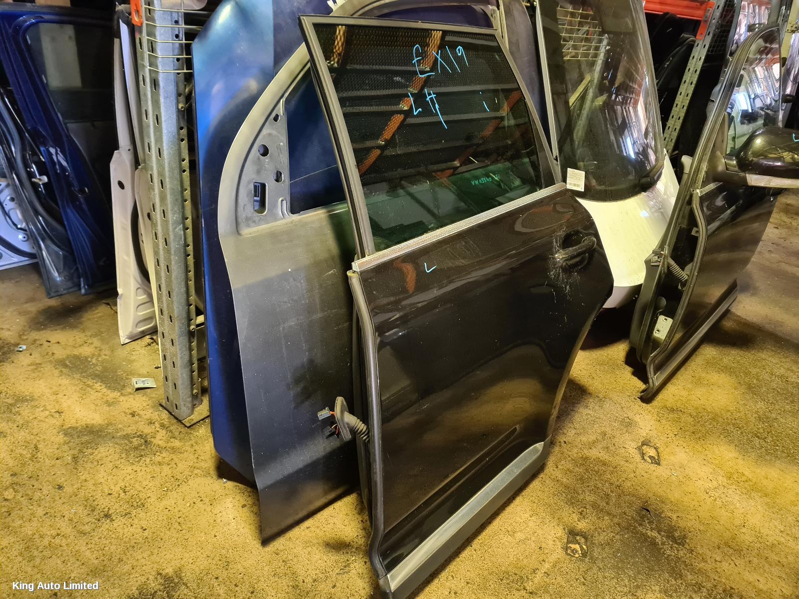 Volkswagen TOUAREG 2006 Left Rear Door/Sliding thumbnail 2